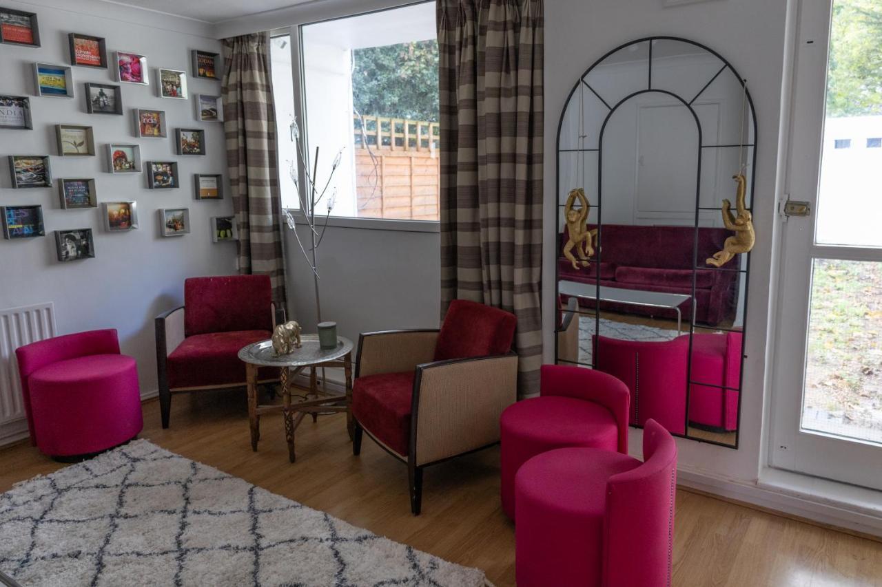 - 4 Bed - Sleeps 8 - Garden - Pet Friendly Дом отдыха *